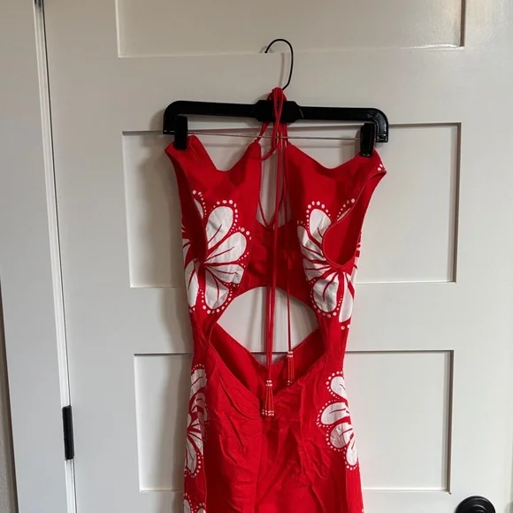 FARM Rio Red and White Floral Midi Dress - Picture 7 of 12